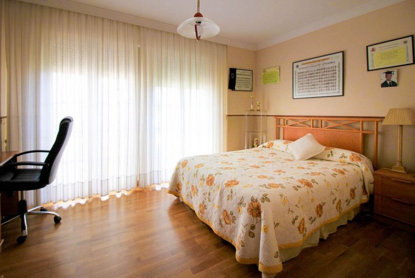 R4905835-Villa-For-Sale-Marbella-Detached-6-Beds-306-Built-9