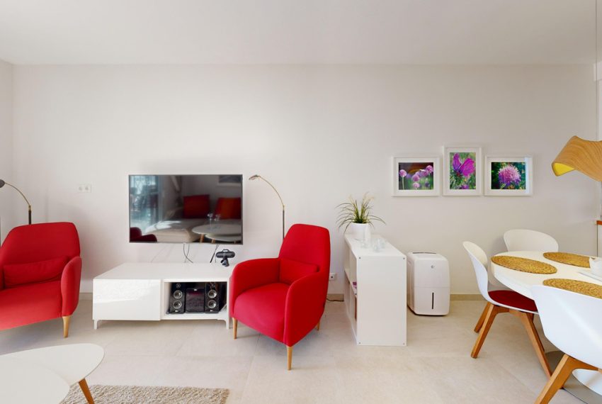 R4907233-Apartment-For-Sale-Nueva-Andalucia-Ground-Floor-2-Beds-100-Built-7