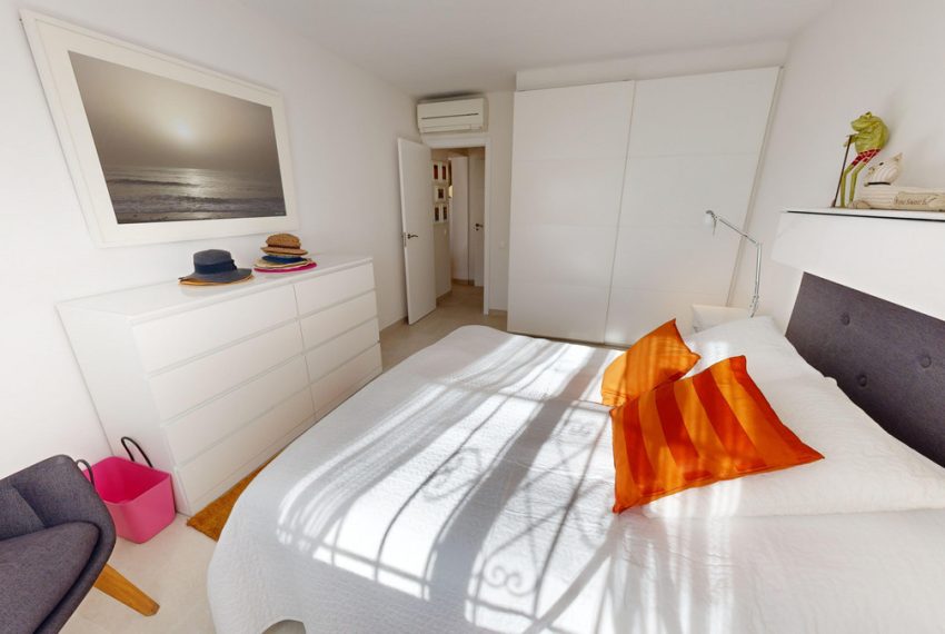 R4907233-Apartment-For-Sale-Nueva-Andalucia-Ground-Floor-2-Beds-100-Built-8