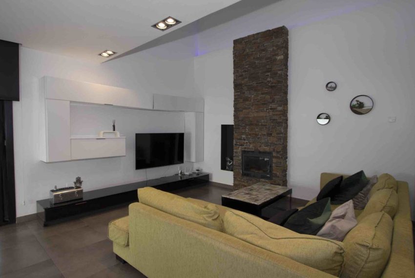 R4907845-Villa-For-Sale-Mijas-Costa-Detached-4-Beds-300-Built-4