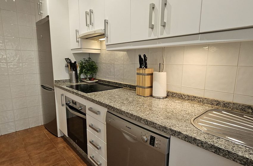R4908829-Apartment-For-Sale-Marbella-Middle-Floor-2-Beds-79-Built-16