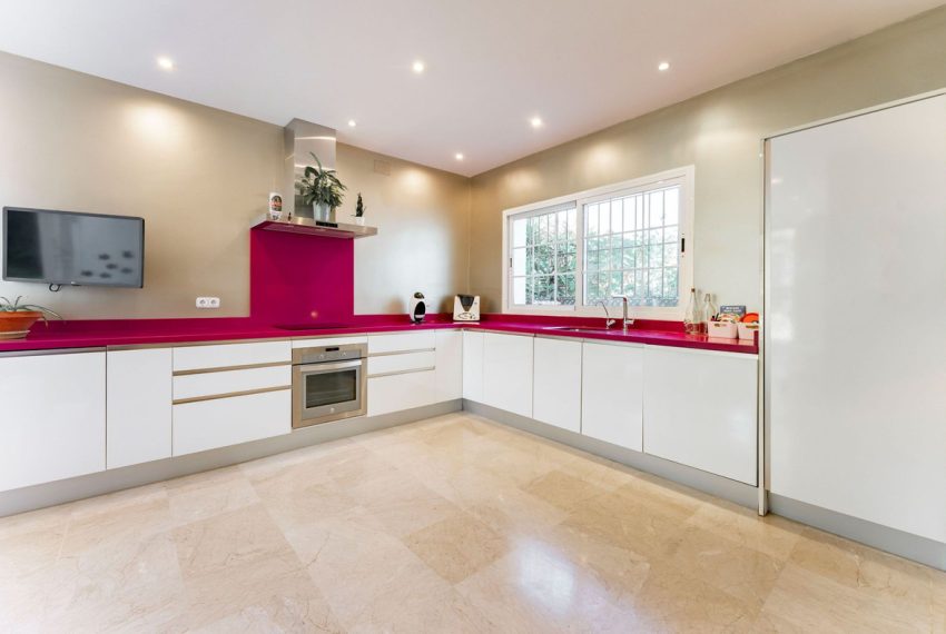 R4909774-Villa-For-Sale-Coin-Detached-4-Beds-191-Built-10