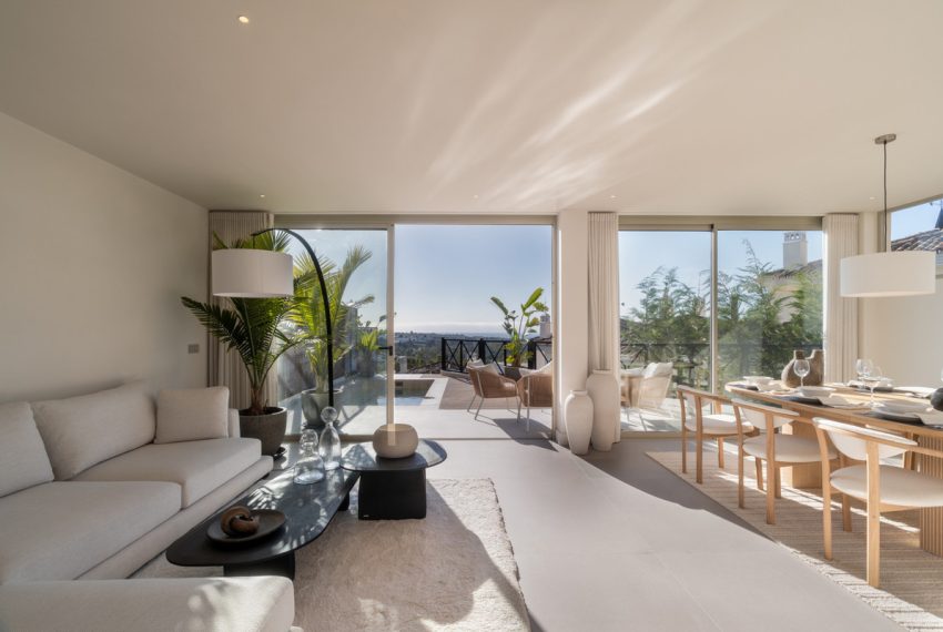 R4913434-Apartment-For-Sale-Nueva-Andalucia-Ground-Floor-3-Beds-143-Built-1