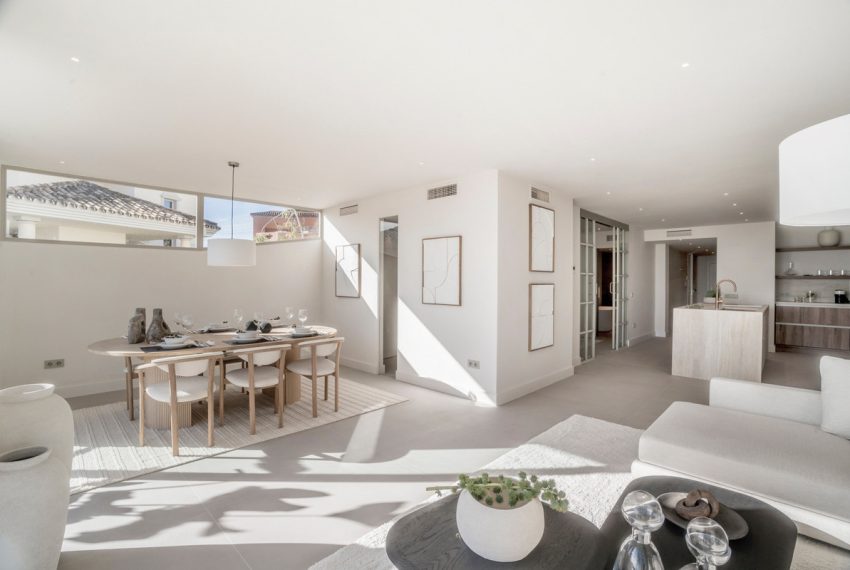R4913434-Apartment-For-Sale-Nueva-Andalucia-Ground-Floor-3-Beds-143-Built-12