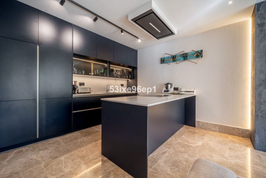 R4914634-Villa-For-Sale-Santa-Clara-Semi-Detached-3-Beds-160-Built-3