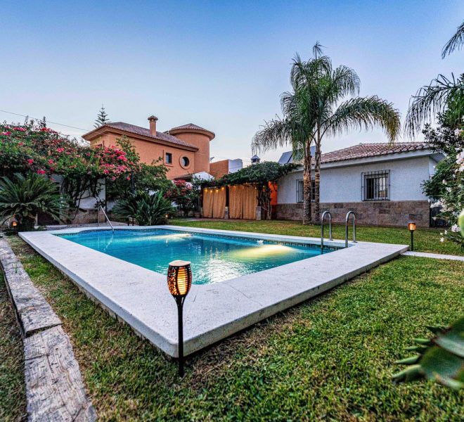 R4917313-Image 1-Detached - 3 Beds - 262 Built