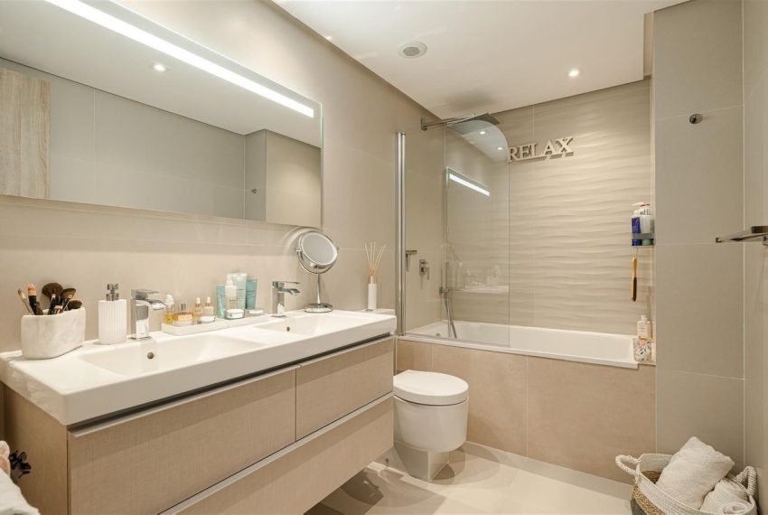 R4920652-Apartment-For-Sale-Los-Arqueros-Middle-Floor-3-Beds-120-Built-17