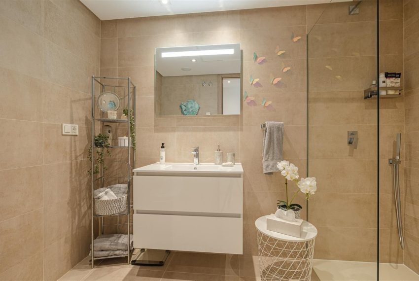 R4920652-Apartment-For-Sale-Los-Arqueros-Middle-Floor-3-Beds-120-Built-18