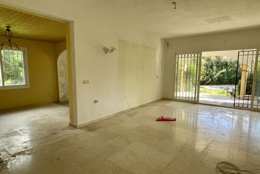 R4921066-Villa-For-Sale-Guadalmina-Alta-Detached-3-Beds-350-Built-13