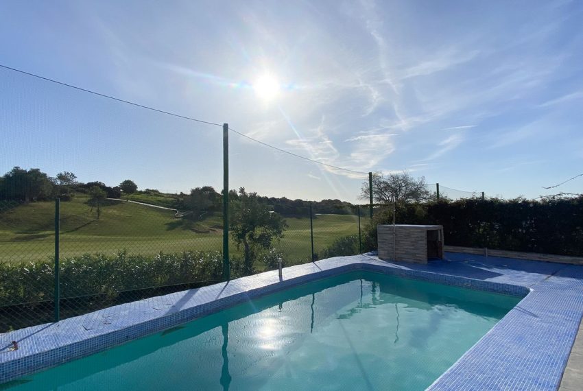R4921282-Villa-For-Sale-Estepona-Semi-Detached-5-Beds-291-Built-3