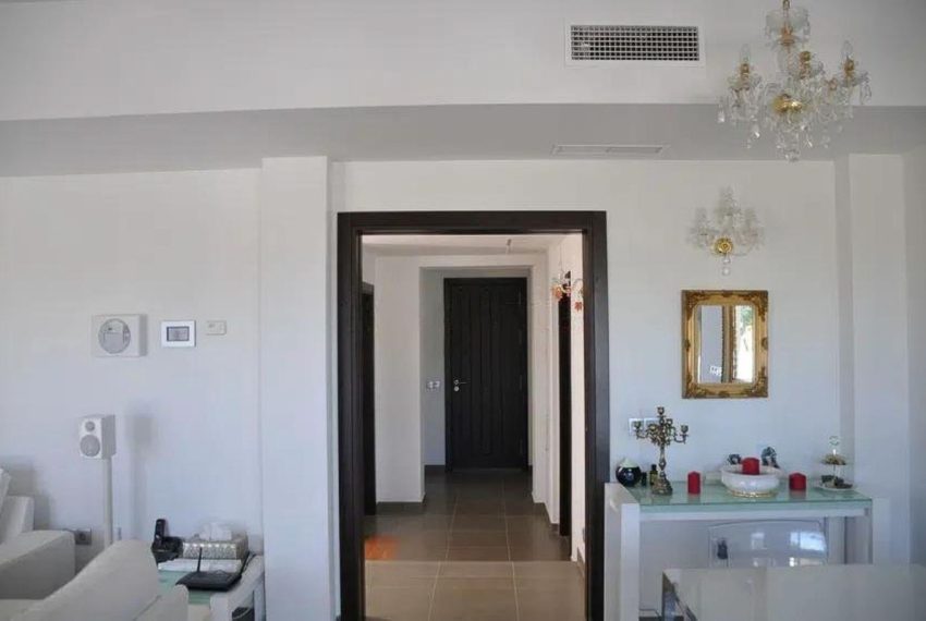 R4921282-Villa-For-Sale-Estepona-Semi-Detached-5-Beds-291-Built-6