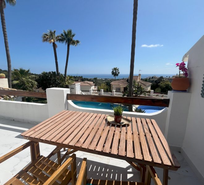 R4929664-Image 1-Penthouse - 2 Beds - 79 Built