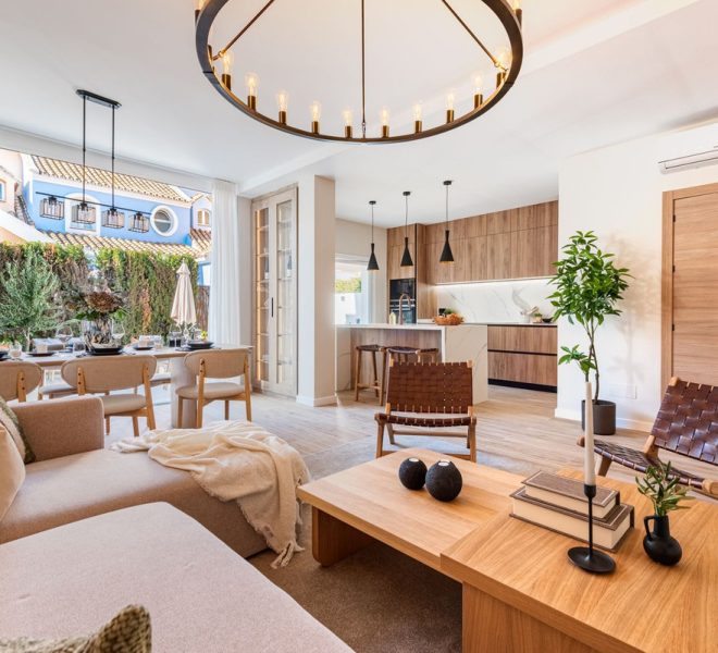 R4930447-Image 1-Terraced - 4 Beds - 115 Built
