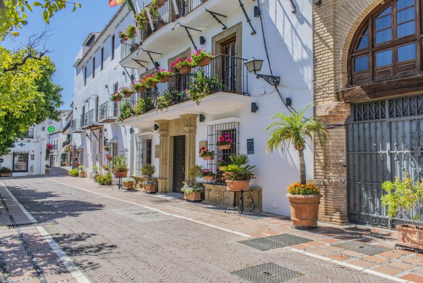 R4933042-Apartment-For-Sale-Marbella-Middle-Floor-4-Beds-122-Built-1