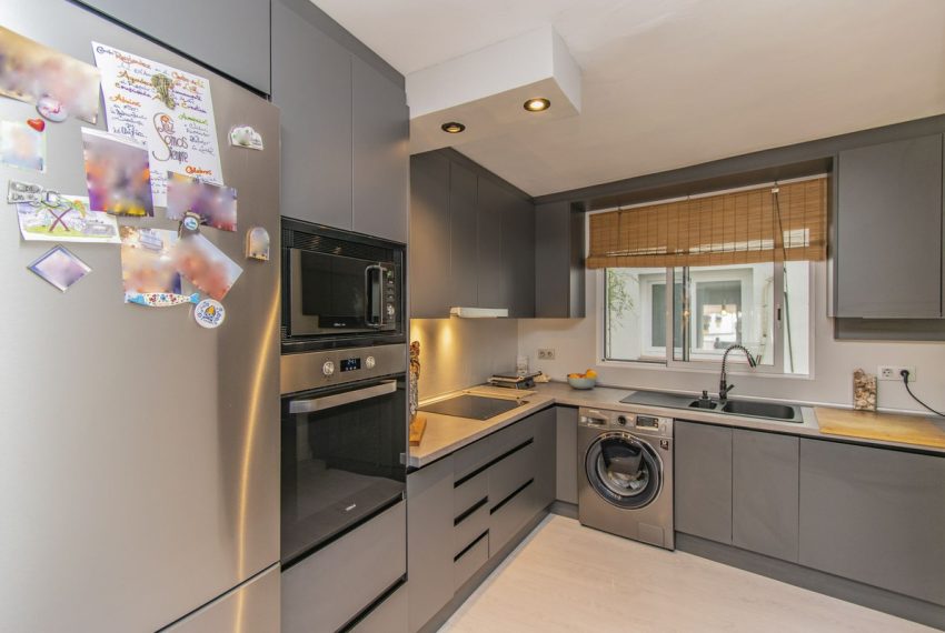 R4933042-Apartment-For-Sale-Marbella-Middle-Floor-4-Beds-122-Built-12