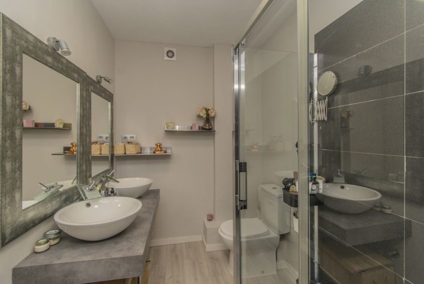 R4933042-Apartment-For-Sale-Marbella-Middle-Floor-4-Beds-122-Built-9