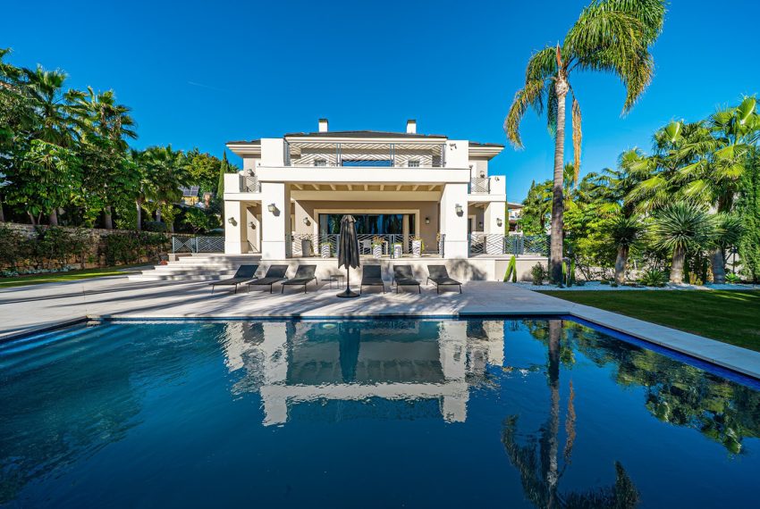 R4933888-Villa-For-Sale-Los-Flamingos-Detached-6-Beds-526-Built-1