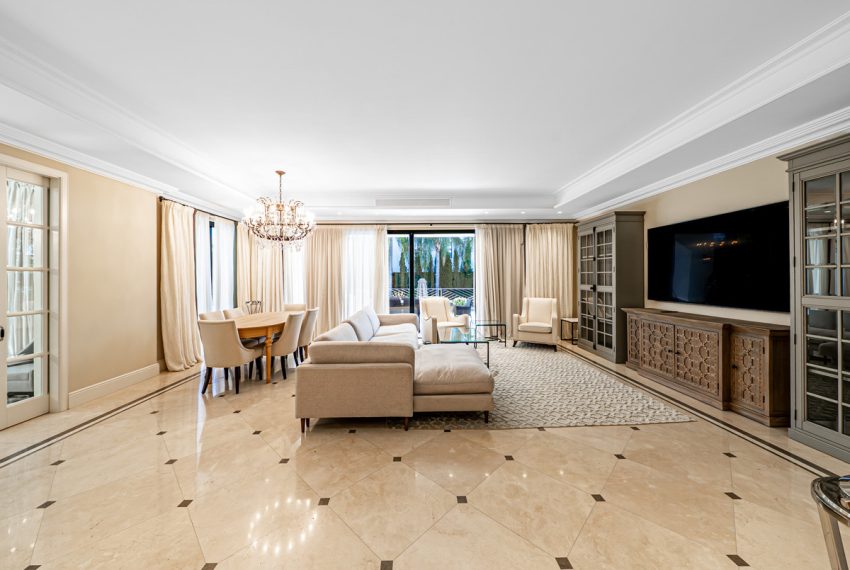 R4933888-Villa-For-Sale-Los-Flamingos-Detached-6-Beds-526-Built-10