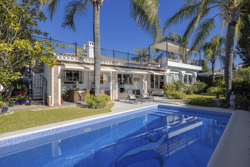R4934758-Villa-For-Sale-Guadalmina-Alta-Detached-4-Beds-264-Built-3