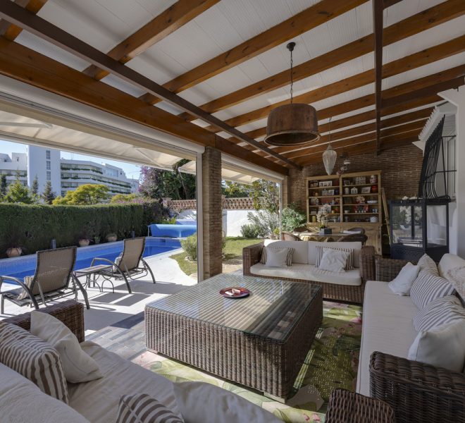 R4934758-Image 1-Detached - 4 Beds - 264 Built