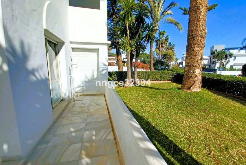 R4937263-Apartment-For-Sale-San-Pedro-de-Alcantara-Ground-Floor-3-Beds-190-Built-16
