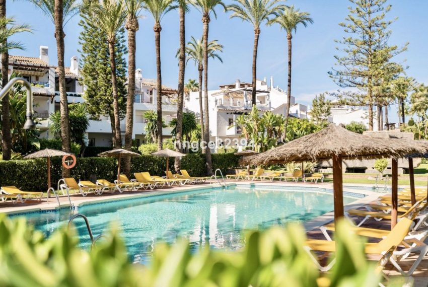 R4937263-Apartment-For-Sale-San-Pedro-de-Alcantara-Ground-Floor-3-Beds-190-Built-2
