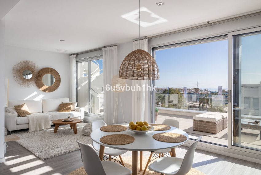 R4938568-Apartment-For-Sale-Cancelada-Penthouse-2-Beds-72-Built