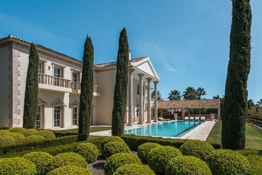 R4939060-Villa-For-Sale-Sierra-Blanca-Detached-7-Beds-2000-Built-10