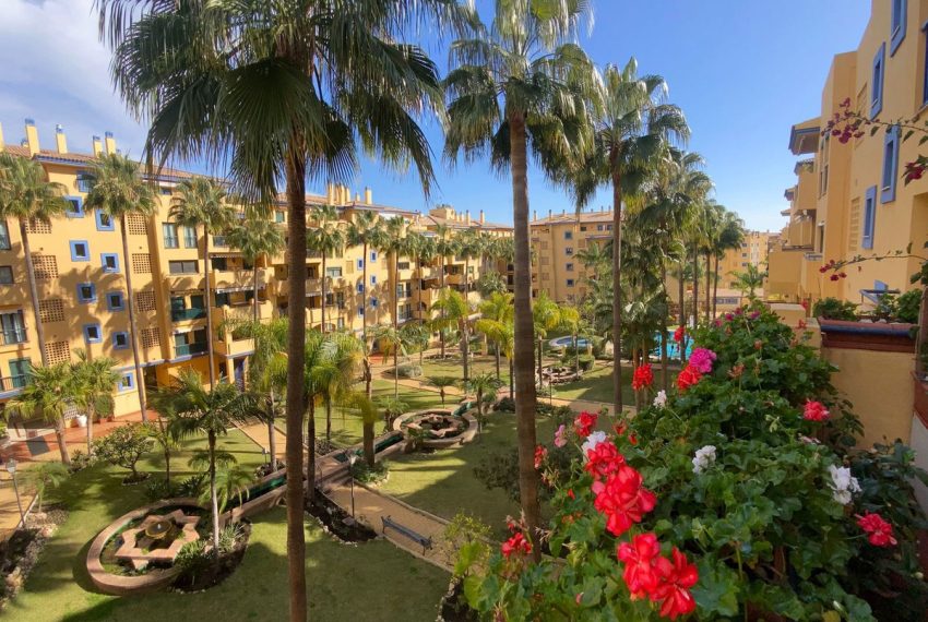 R4941112-Apartment-For-Sale-San-Pedro-de-Alcantara-Middle-Floor-2-Beds-104-Built