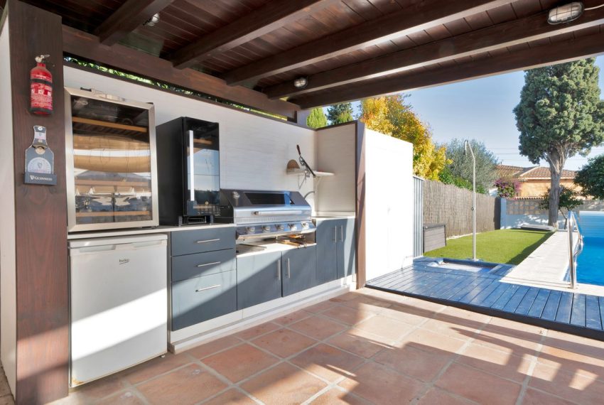 R4942390-Villa-For-Sale-San-Pedro-de-Alcantara-Detached-4-Beds-250-Built-10