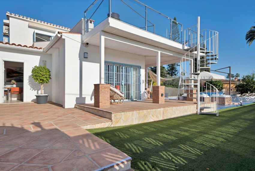 R4942390-Villa-For-Sale-San-Pedro-de-Alcantara-Detached-4-Beds-250-Built-5