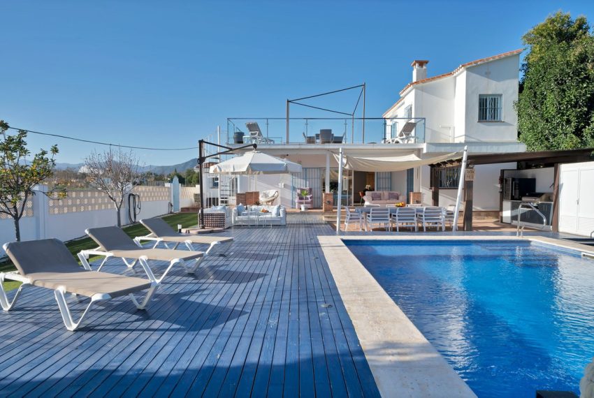 R4942390-Villa-For-Sale-San-Pedro-de-Alcantara-Detached-4-Beds-250-Built