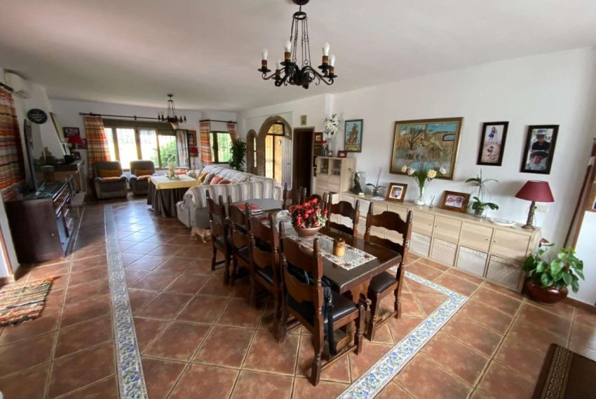 R4942588-Villa-For-Sale-Mijas-Detached-5-Beds-411-Built-8