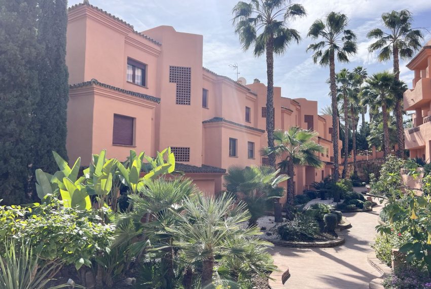 R4943062-Apartment-For-Sale-Benahavis-Middle-Floor-2-Beds-79-Built-18