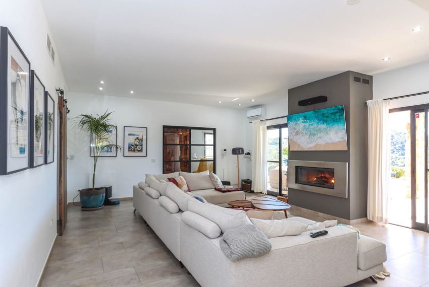 R4949656-Villa-For-Sale-Monda-Detached-3-Beds-216-Built-15