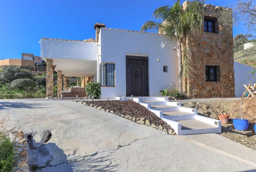 R4949656-Villa-For-Sale-Monda-Detached-3-Beds-216-Built-7