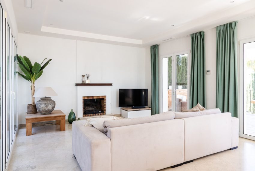 R4952521-Villa-For-Sale-New-Golden-Mile-Detached-5-Beds-408-Built-4