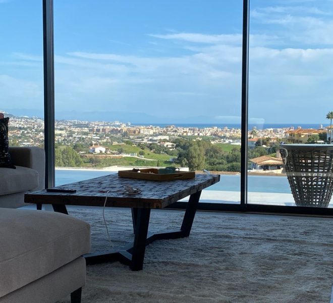 R4952980-Image 1-Detached - 3 Beds - 266 Built