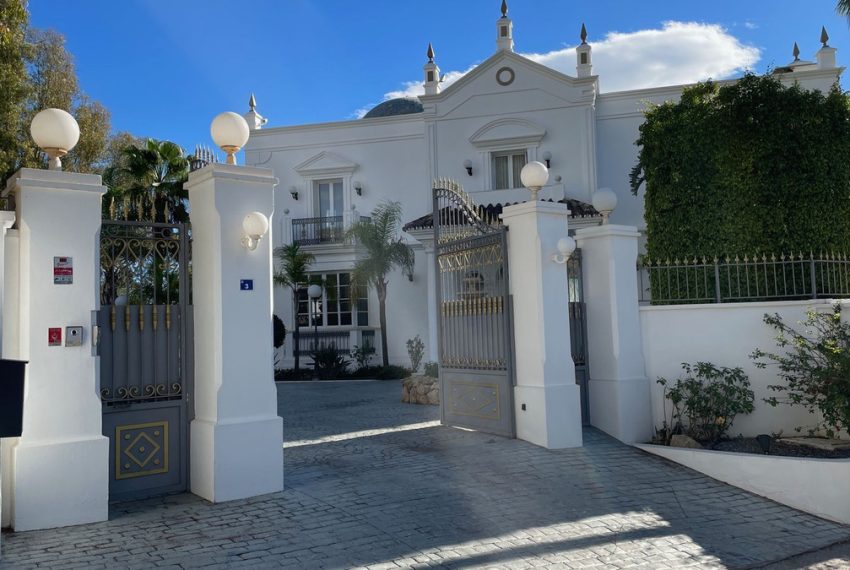 R4953952-Villa-For-Sale-Mijas-Detached-7-Beds-802-Built-5