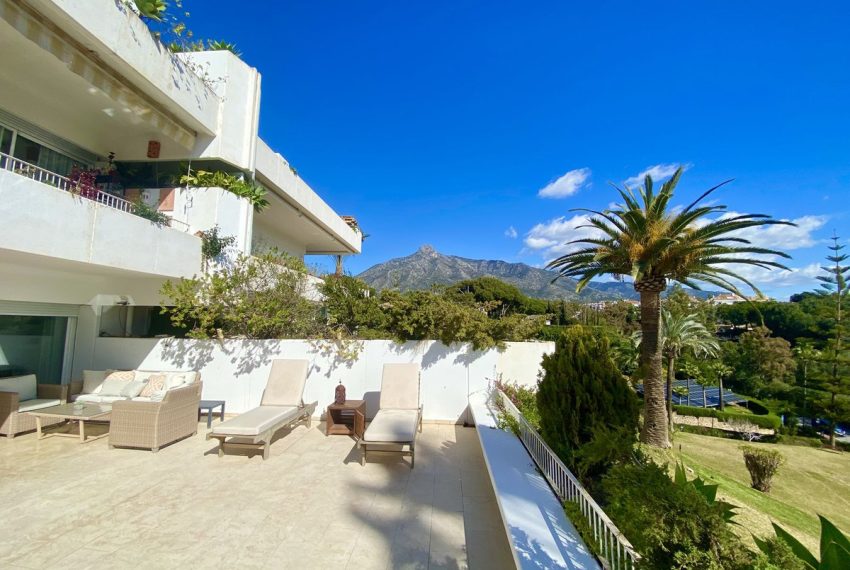 R4954075-Apartment-For-Sale-The-Golden-Mile-Middle-Floor-2-Beds-256-Built-10