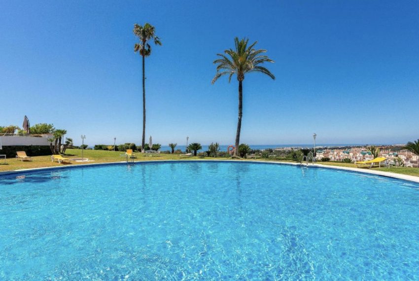 R4954075-Apartment-For-Sale-The-Golden-Mile-Middle-Floor-2-Beds-256-Built-11