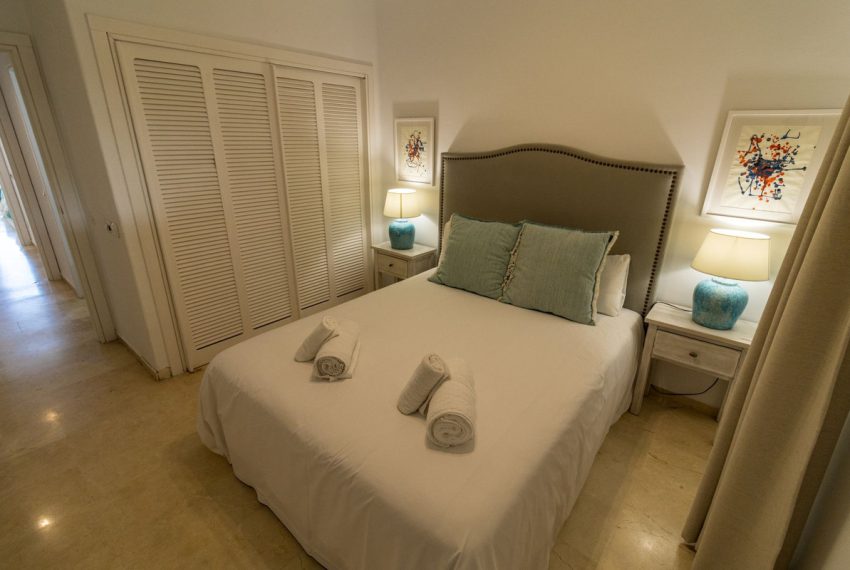 R4954075-Apartment-For-Sale-The-Golden-Mile-Middle-Floor-2-Beds-256-Built-19
