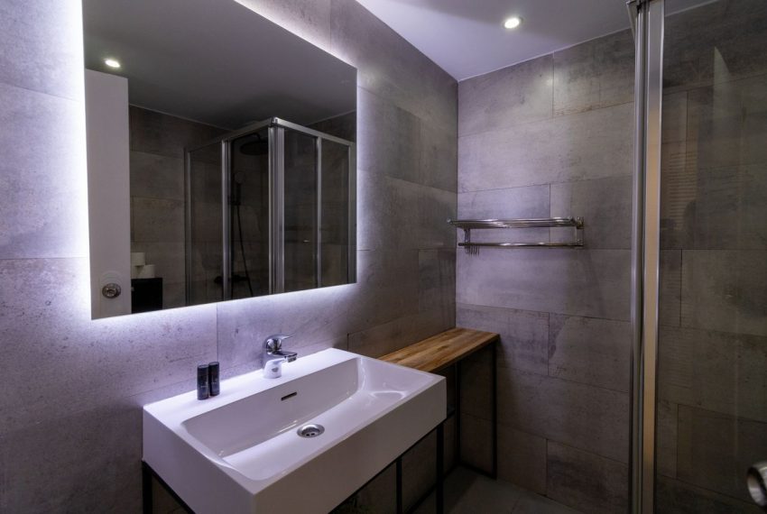 R4954075-Apartment-For-Sale-The-Golden-Mile-Middle-Floor-2-Beds-256-Built-9