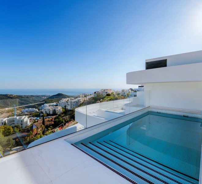 R4955452-Image 1-Penthouse - 3 Beds - 148 Built