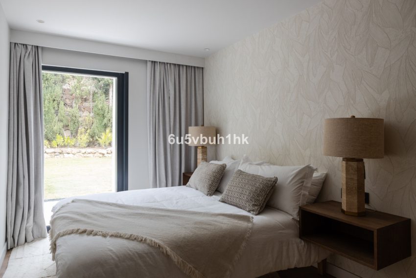 R4964680-Villa-For-Sale-Nueva-Andalucia-Detached-4-Beds-294-Built-18