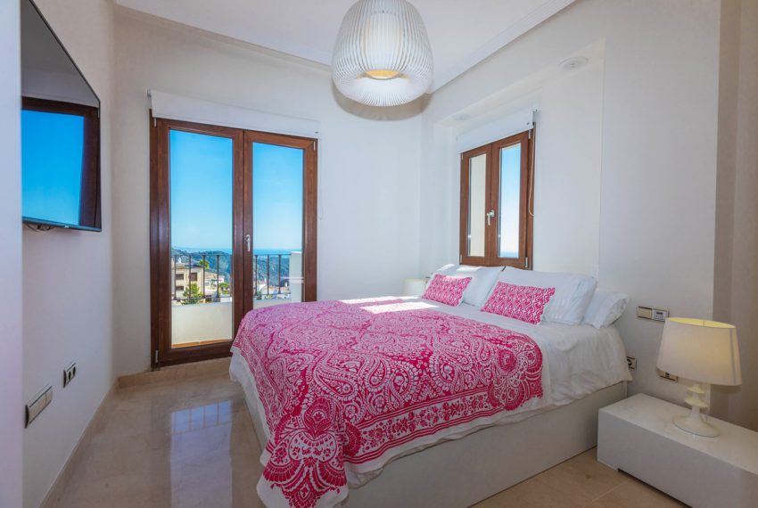 R4965508-Villa-For-Sale-Benahavis-Detached-4-Beds-492-Built-16