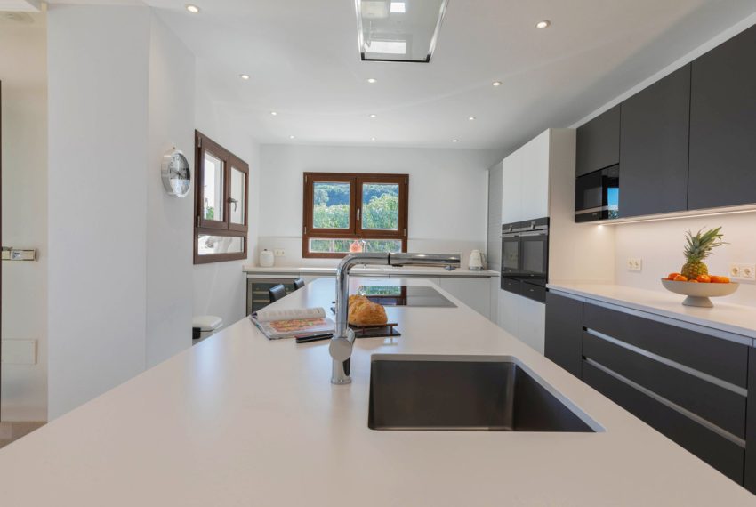 R4965508-Villa-For-Sale-Benahavis-Detached-4-Beds-492-Built-5