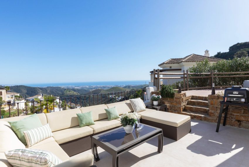 R4965508-Villa-For-Sale-Benahavis-Detached-4-Beds-492-Built