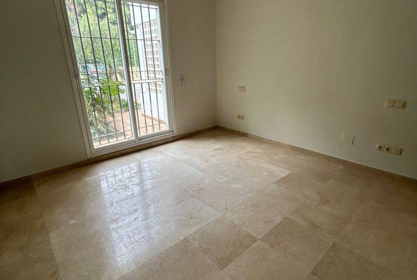 R4965787-Apartment-For-Sale-La-Quinta-Ground-Floor-3-Beds-146-Built-19