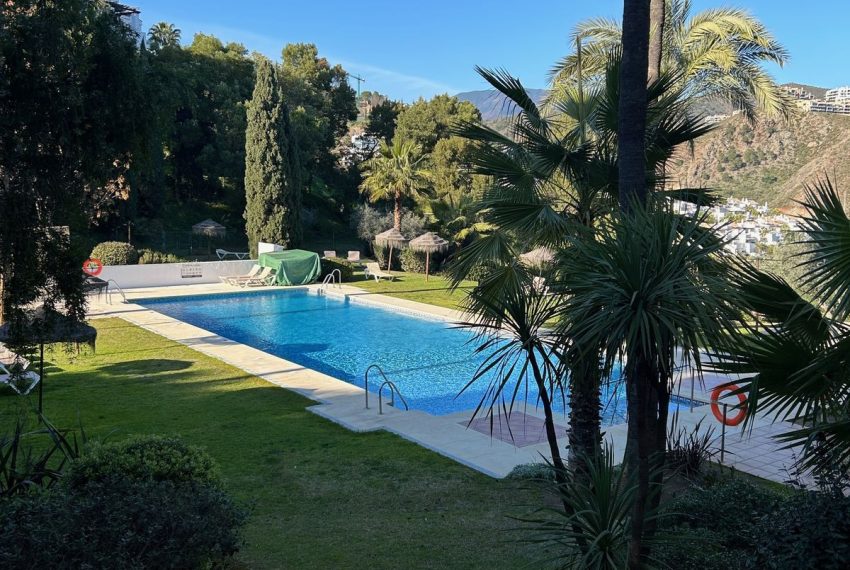 R4965787-Apartment-For-Sale-La-Quinta-Ground-Floor-3-Beds-146-Built